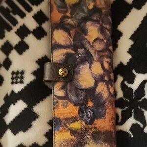 Patricia Nash Wallet Floral